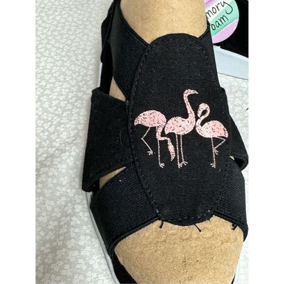 Coral Bay WOMEN’S SIZE 6 Canvas Open Toe Sandals with Embroidered Flamingos - Picture 4 of 6
